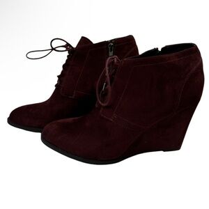 Franco Sarto Burgundy Suede Wedge Ankle Booties 4 inch heel– Size 8.5